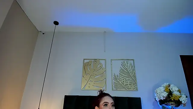 Snapshot of JupiteFox chatting on 04-09-26, 01:07 JupiteFox online show from 04-09-26, 01:07