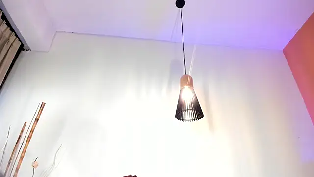 Snapshot of JupiteFox chatting on 04-17-26, 12:24 JupiteFox online show from 04-17-26, 12:24