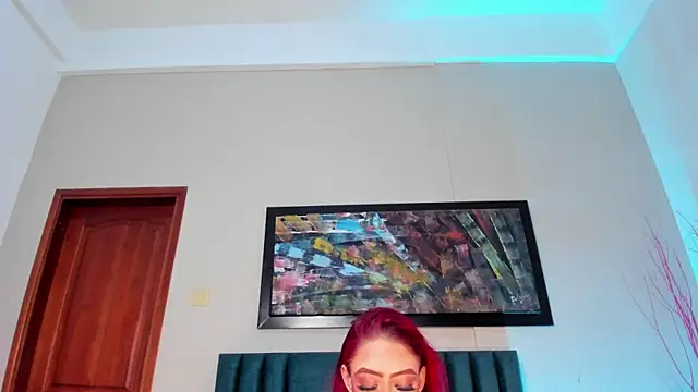 Snapshot of JupiteFox chatting on 02-12-26, 12:54 JupiteFox online show from 02-12-26, 12:54