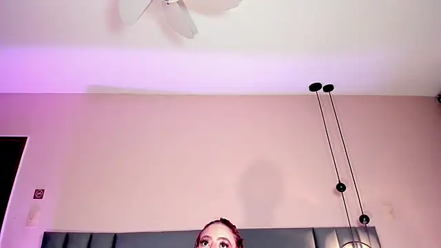 Snapshot of JupiteFox chatting on 04-07-26, 12:56 JupiteFox online show from 04-07-26, 12:56