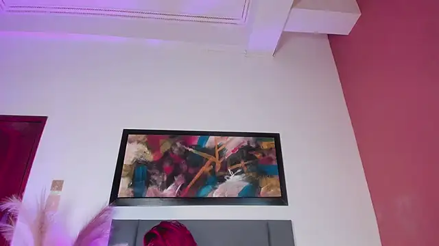 Snapshot of JupiteFox chatting on 02-11-26, 12:43 JupiteFox online show from 02-11-26, 12:43