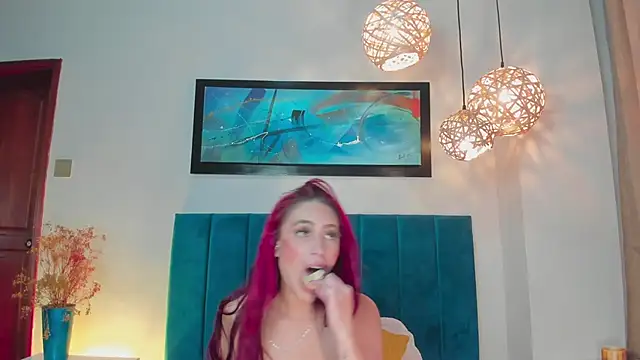 JupiteFox online show from 11-06-25, 12:47