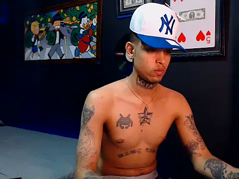 lilray99 online show from 05-25-26, 02:11