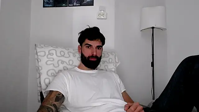 Verycutex online show from 01-14-26, 07:45