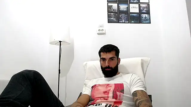 Verycutex online show from 10-02-25, 05:38