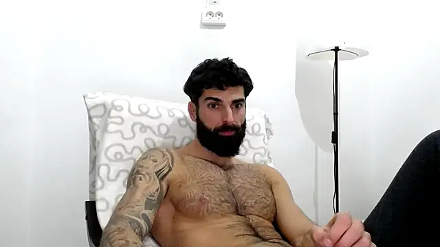 Verycutex online show from 12-18-25, 04:00