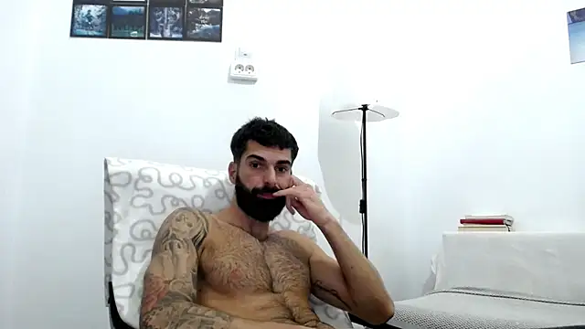 Verycutex online show from 11-03-25, 02:20