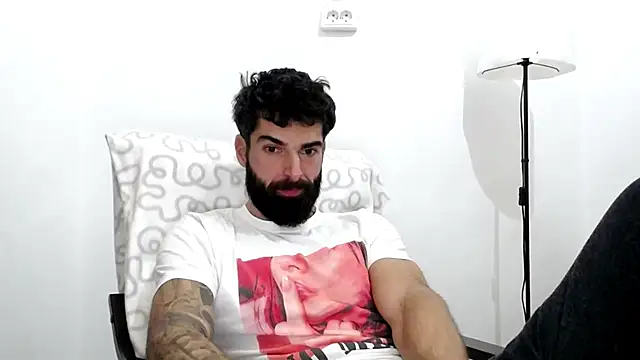 Verycutex online show from 12-17-25, 07:57