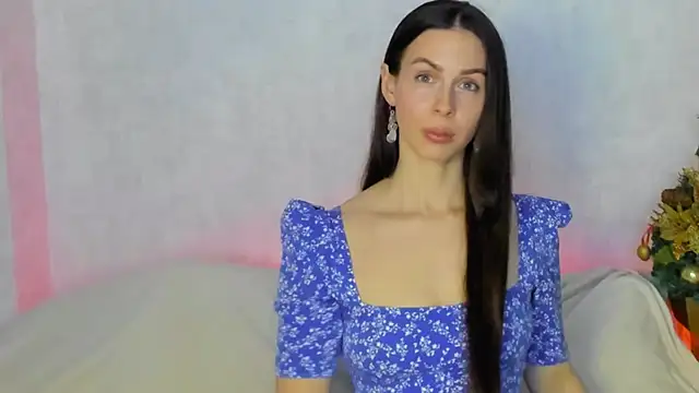 Teresa Hardly online show from 12-20-25, 08:12