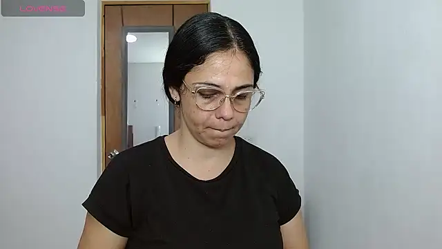 selena ferri online show from 04-10-26, 01:01