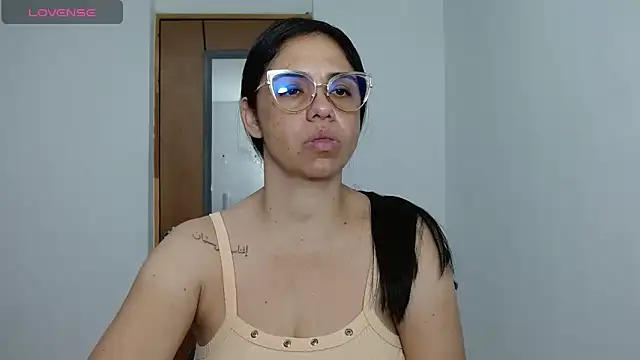 selena ferri online show from 03-09-26, 08:34