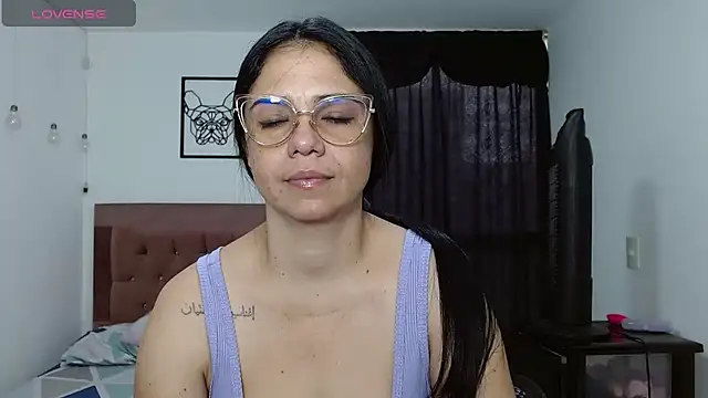 selena ferri online show from 04-12-26, 09:07