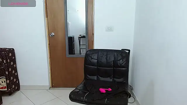 selena ferri online show from 04-05-26, 10:38