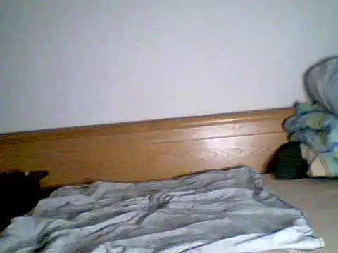 Snapshot of milosek81 chatting on 10-23-25, 01:26 milosek81 online show from 10-23-25, 01:26