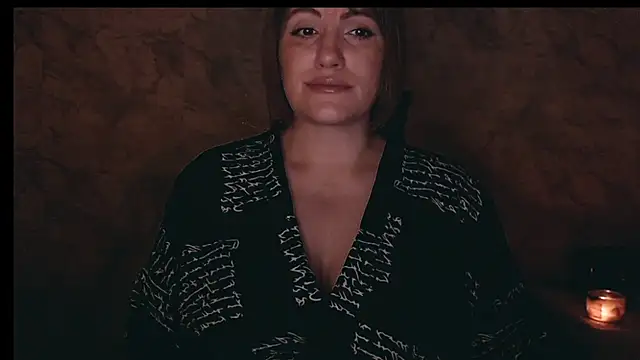  letty  online show from 11-29-25, 12:00