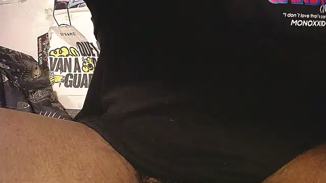 Snapshot of BlackRunning chatting on 02-06-26, 03:35 BlackRunning online show from 02-06-26, 03:35