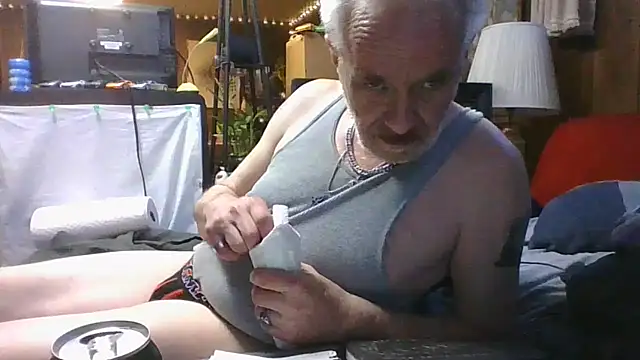 Makowboy online show from 09-18-25, 10:13