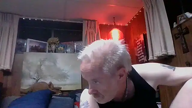 Makowboy online show from 01-30-25, 06:24