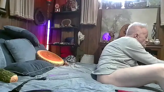 Makowboy online show from 04-04-26, 04:35