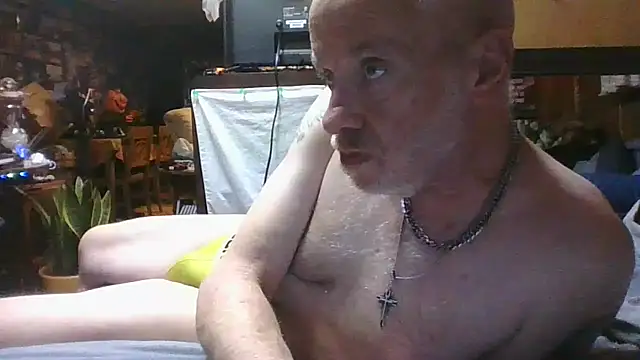 Makowboy online show from 10-18-25, 02:35