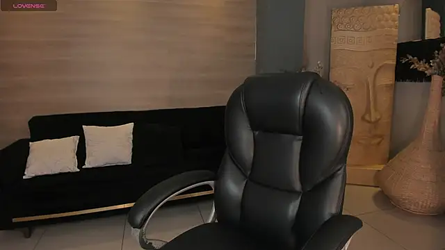 MiaRoberts1 online show from 02-09-26, 07:12