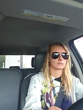 Snapshot of AsiaGoesPro chatting on 10-26-25, 12:05 AsiaGoesPro online show from 10-26-25, 12:05