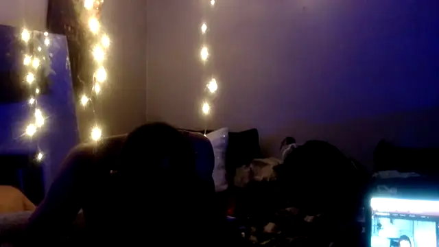 lickthecat online show from 10-28-25, 06:34