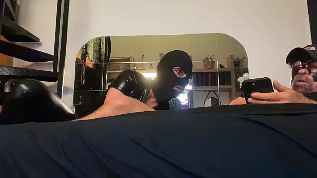 Snapshot of Sportparis4 chatting on 10-06-25, 05:46 Sportparis4 online show from 10-06-25, 05:46