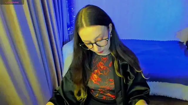 CurlySteph online show from 12-05-25, 05:22