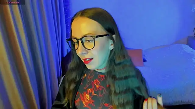 CurlySteph online show from 10-04-25, 06:42