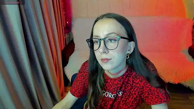 CurlySteph online show from 11-21-25, 07:13