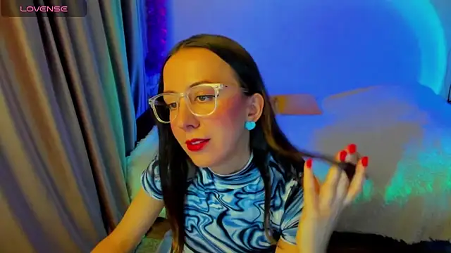 Snapshot of CurlySteph chatting on 02-01-26, 07:23 CurlySteph online show from 02-01-26, 07:23