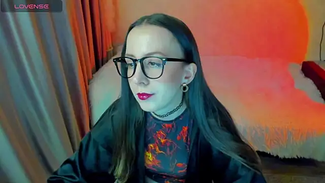 CurlySteph online show from 03-29-26, 06:31