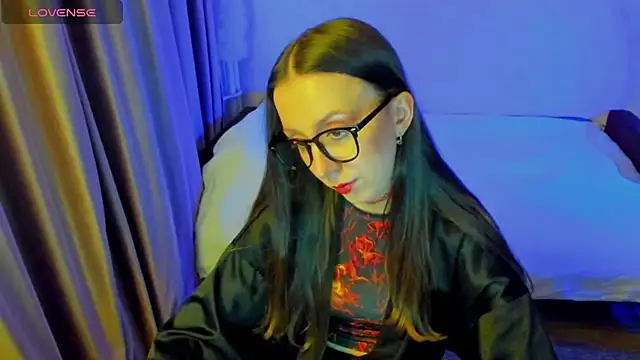 CurlySteph online show from 04-14-26, 08:03