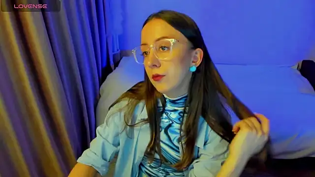 CurlySteph online show from 04-15-26, 06:56