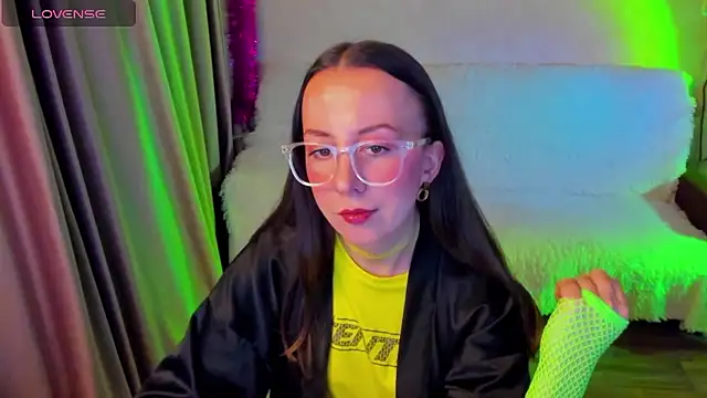 CurlySteph online show from 01-08-26, 05:19