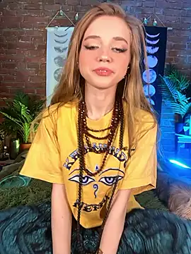 Snapshot of Nymph_Eva chatting on 12-07-24, 08:00 Nymph Eva online show from 12-07-24, 08:00