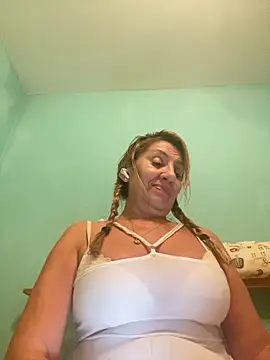 camelia3 online show from 11-16-25, 01:32