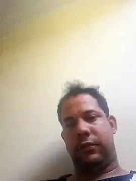 Snapshot of YohanManuelBar1 chatting on 06-02-26, 06:19 YohanManuelBar1 online show from 06-02-26, 06:19