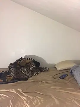 BigButtBetaBoi online show from 02-15-26, 09:30