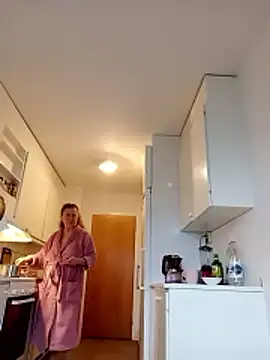 Hottie-Mom online show from 03-11-26, 08:19