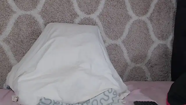 Hottie-Mom online show from 03-03-26, 10:22