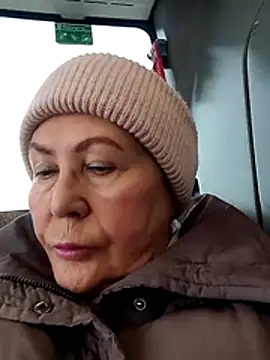 Hottie-Mom online show from 02-16-26, 10:25