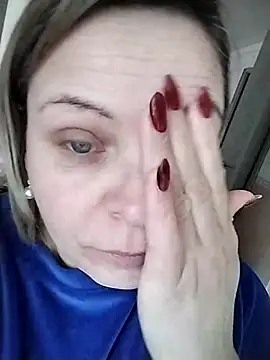 Snapshot of EvaCristal chatting on 02-08-26, 09:07 EvaCristal online show from 02-08-26, 09:07