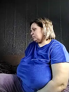 Snapshot of EvaCristal chatting on 02-19-26, 10:12 EvaCristal online show from 02-19-26, 10:12