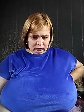 Snapshot of EvaCristal chatting on 03-27-26, 10:16 EvaCristal online show from 03-27-26, 10:16