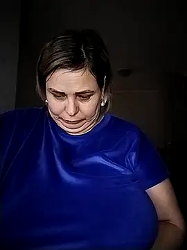 Snapshot of EvaCristal chatting on 02-12-26, 07:19 EvaCristal online show from 02-12-26, 07:19