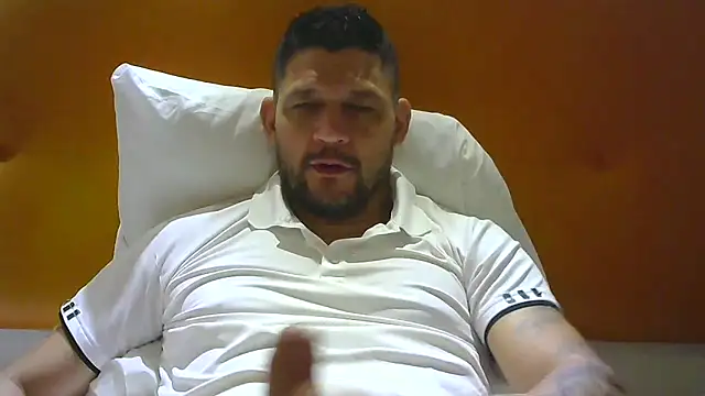 altenori112 online show from 10-26-25, 01:44