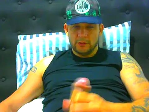 altenori112 online show from 10-02-25, 01:42