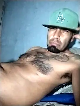 Chacal Armyy online show from 12-21-25, 01:13